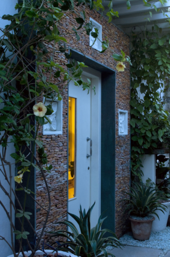 web---DSC3039---Colour-corr